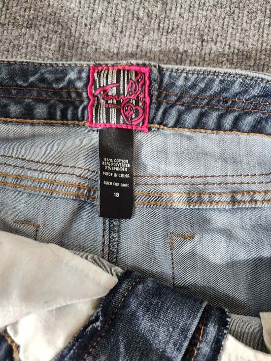 Zana-Di Vintage Y2K Low Rise Denim Mini Skirt with Frayed Hem Size 18 - Picture 2 of 6